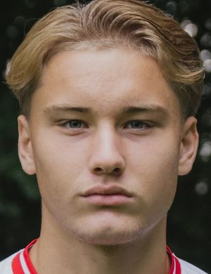 Шентен, Финн