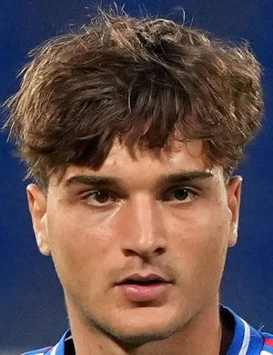 Кастьелло, Алекс