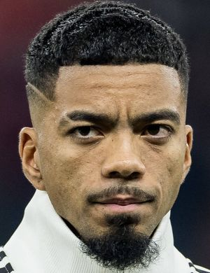 Хенрихс, Бенджамин