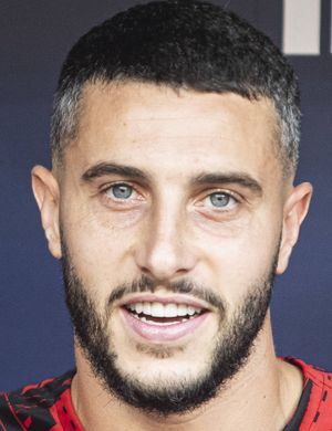 Хермосо, Марио