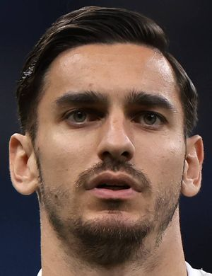 Мерет, Алекс