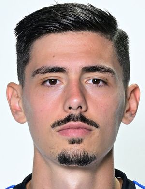 Хаджикадунич, Денис