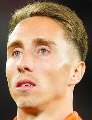 Бенда, Штефен