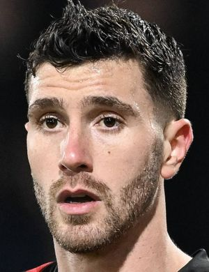 Сенези, Маркос